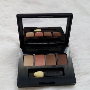 Estee lauder mini eyeshadow pallete